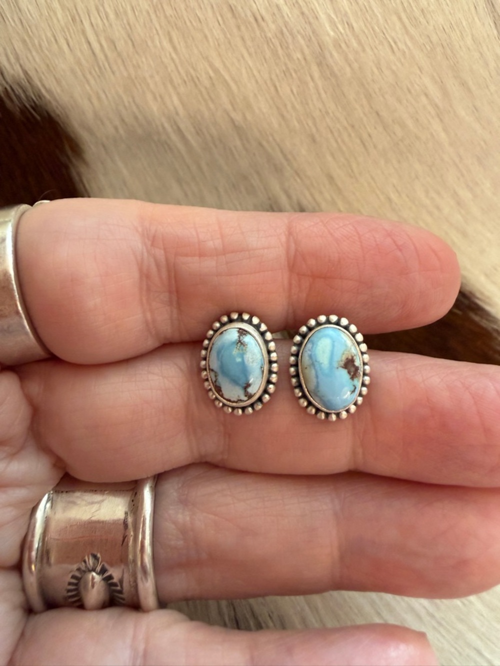 ❤️ Golden Hills Turquoise Navajo Style Matte Sterling Silver Stud Earrings .52”L - Picture 9 of 16